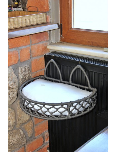 "Sıcacık ve Yumuşak Peluş Kedi Radyatör Yatağı – Askılı, Radyatöre Monte Edilebilir, Dayanıklı Metal Çerçeveli, Kolay Kurulumlu, Soğuk Günler İçin İdeal Kedi Yatağı"